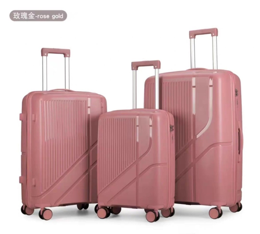 чемодан на колесах,комплект чемодан,чемодан,чемодан женский,набор чемоданов