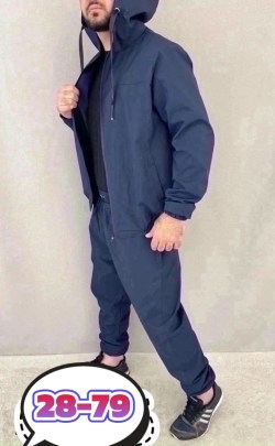 Костюм