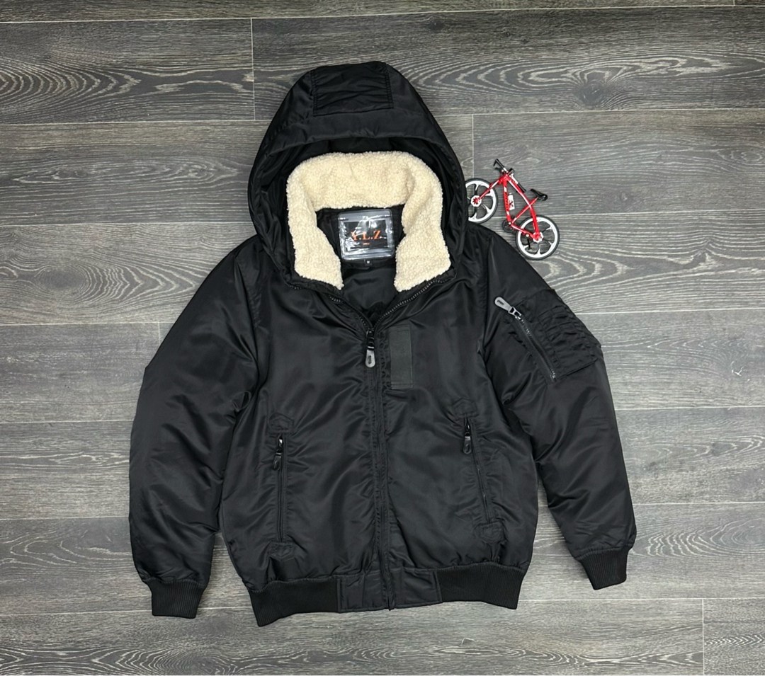 демисезонные куртки,куртка бомбер,куртка,мужская куртка бомбер,мужская демисезонная куртка