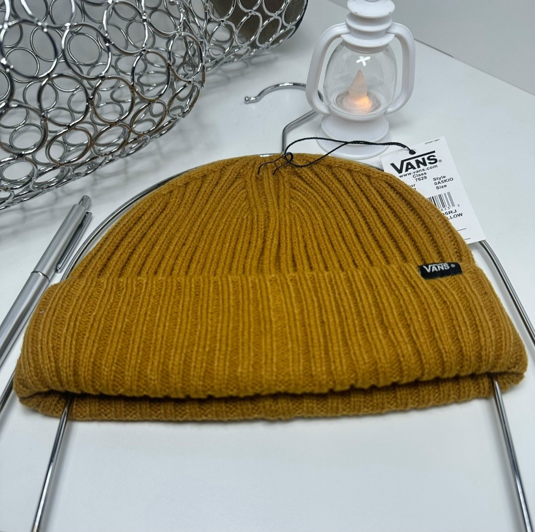 мужские шапки,шапки вязаные мужские,шапка бини мужская,шапка бини,шапка vans