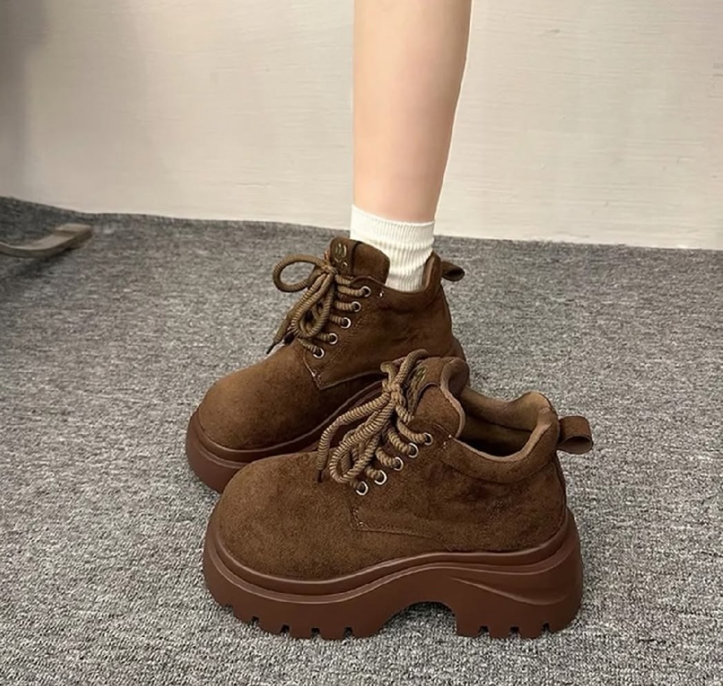 женские ботильоны на платформе,,ботинки женские,ботинки на платформе женские,ботинки модные