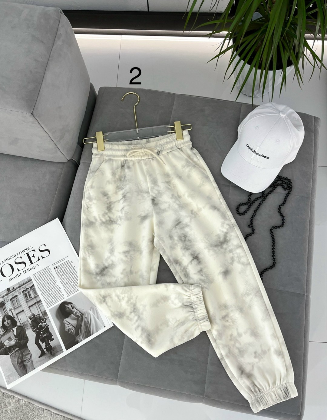 брюки джоггеры,брюки свободные,брюки спортивные джоггеры,модные брюки,модные штаны