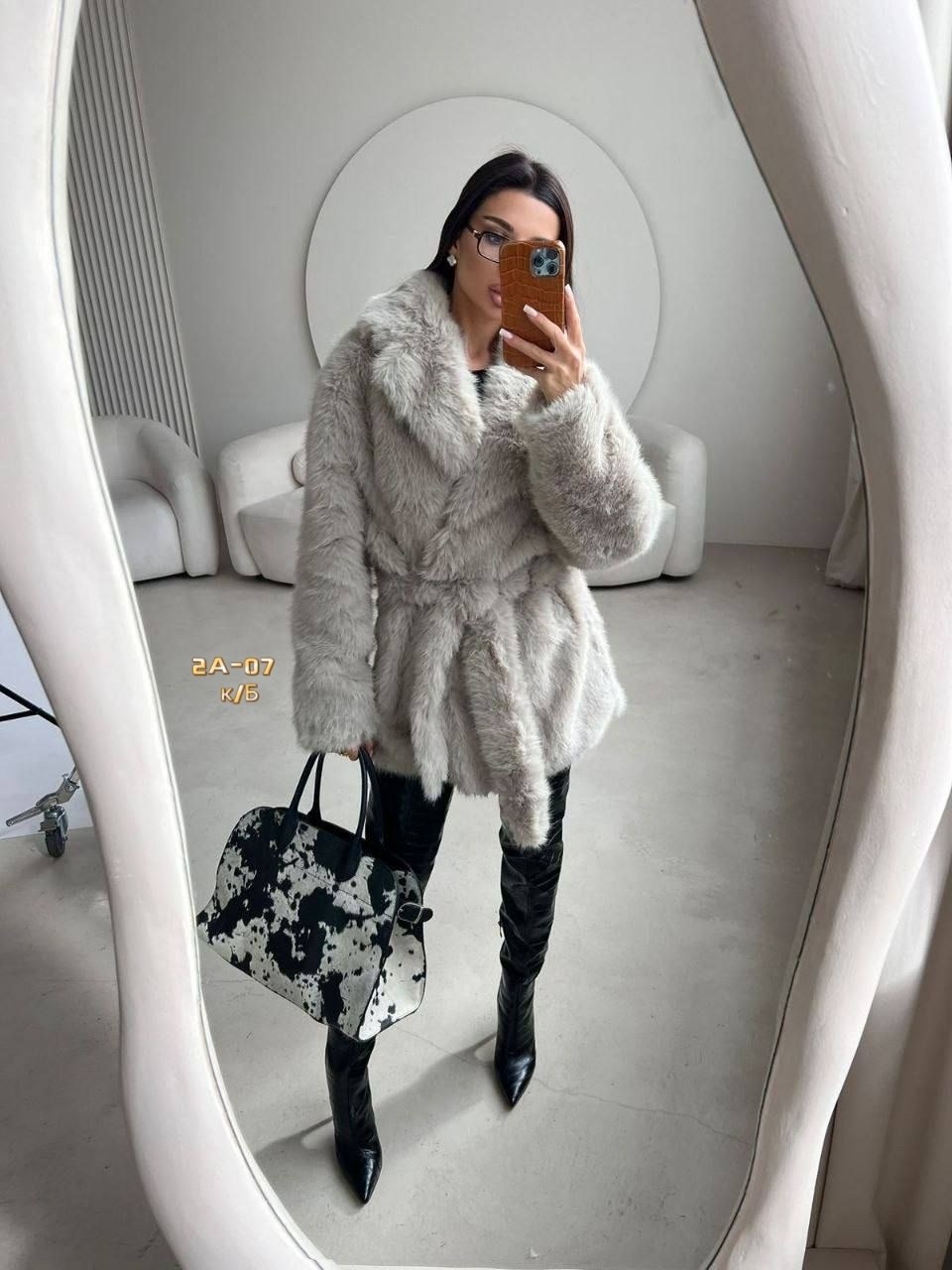 шуба искусственная,шуба из экомеха,шуба из эко меха,шубка,шуба искусственная из экомеха