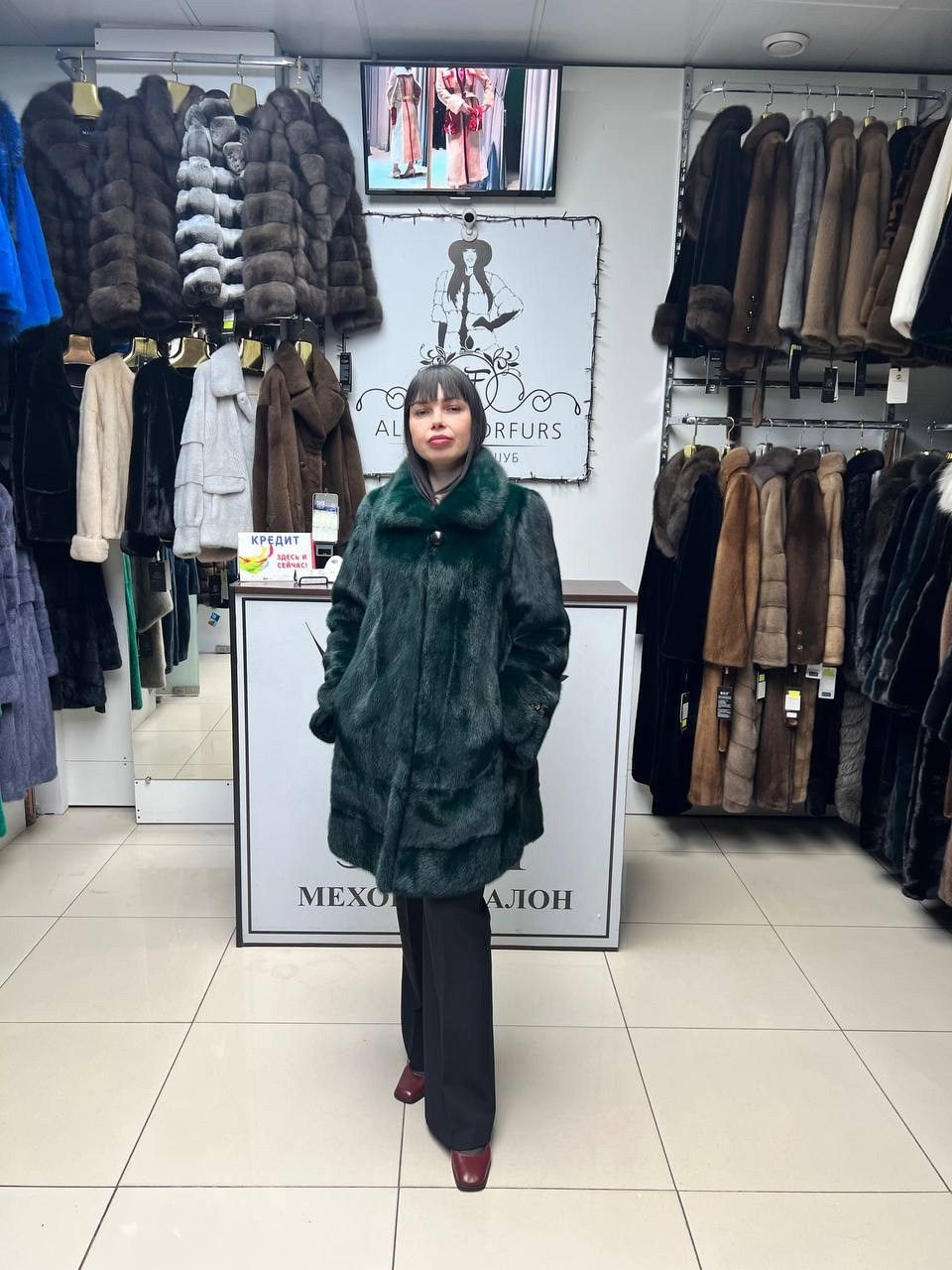 шуба норка,норковая шуба,шуба из норки,женская норковая шуба,шуба норковая с капюшоном