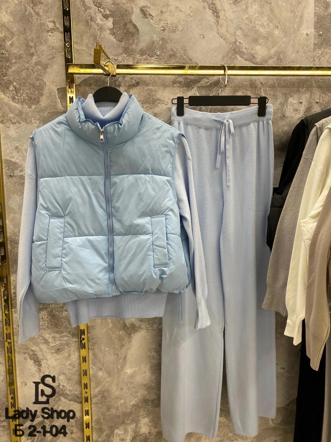 стильные костюмы,костюмы комплекты,костюм на флисе,костюм тройка женский,бежевый костюм