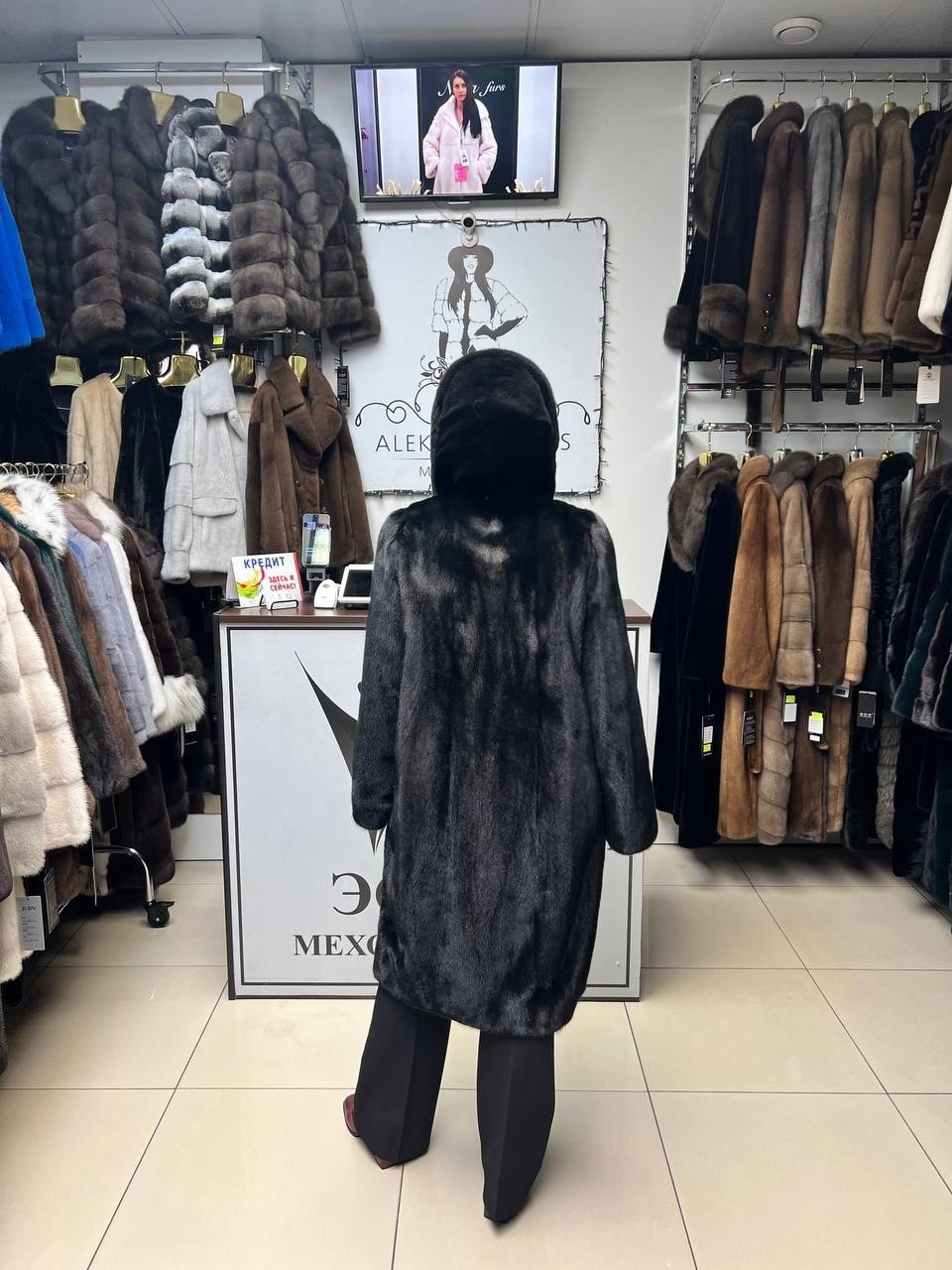 шуба норковая с капюшоном,шуба норковая,шуба из норки с капюшоном,шуба норка,шуба с капюшоном