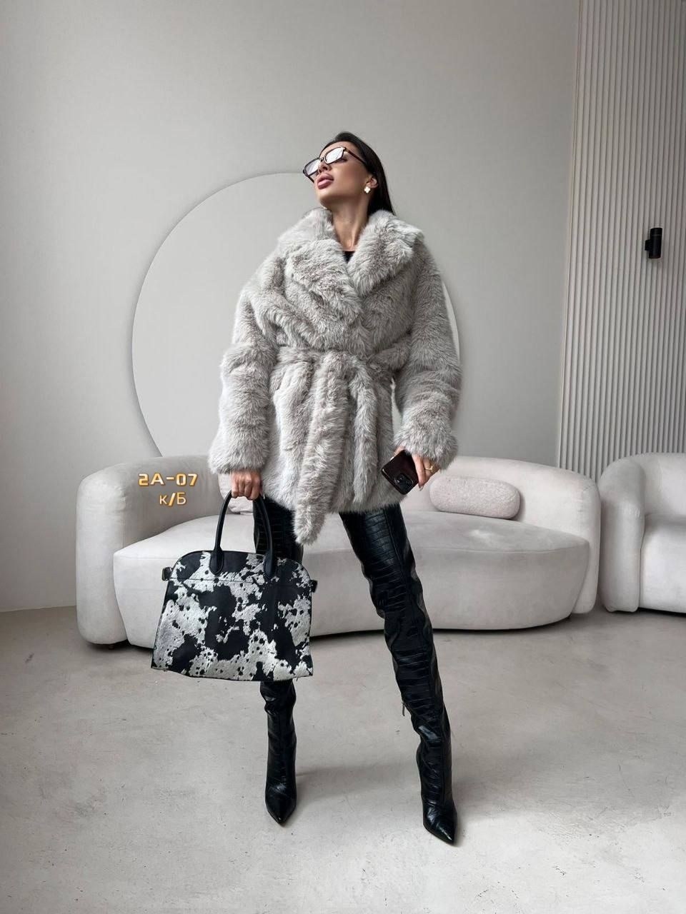 шуба искусственная,шуба из экомеха,шуба из эко меха,шубка,шуба искусственная из экомеха