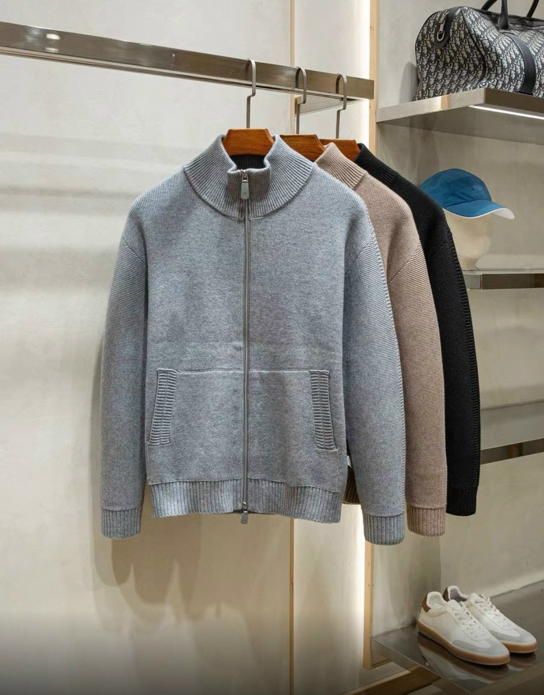 спортивный костюм brunello cucinelli,костюм brunello cucinelli,спортивный костюм loro piana,костюм loro piana,вязаные костюмы
