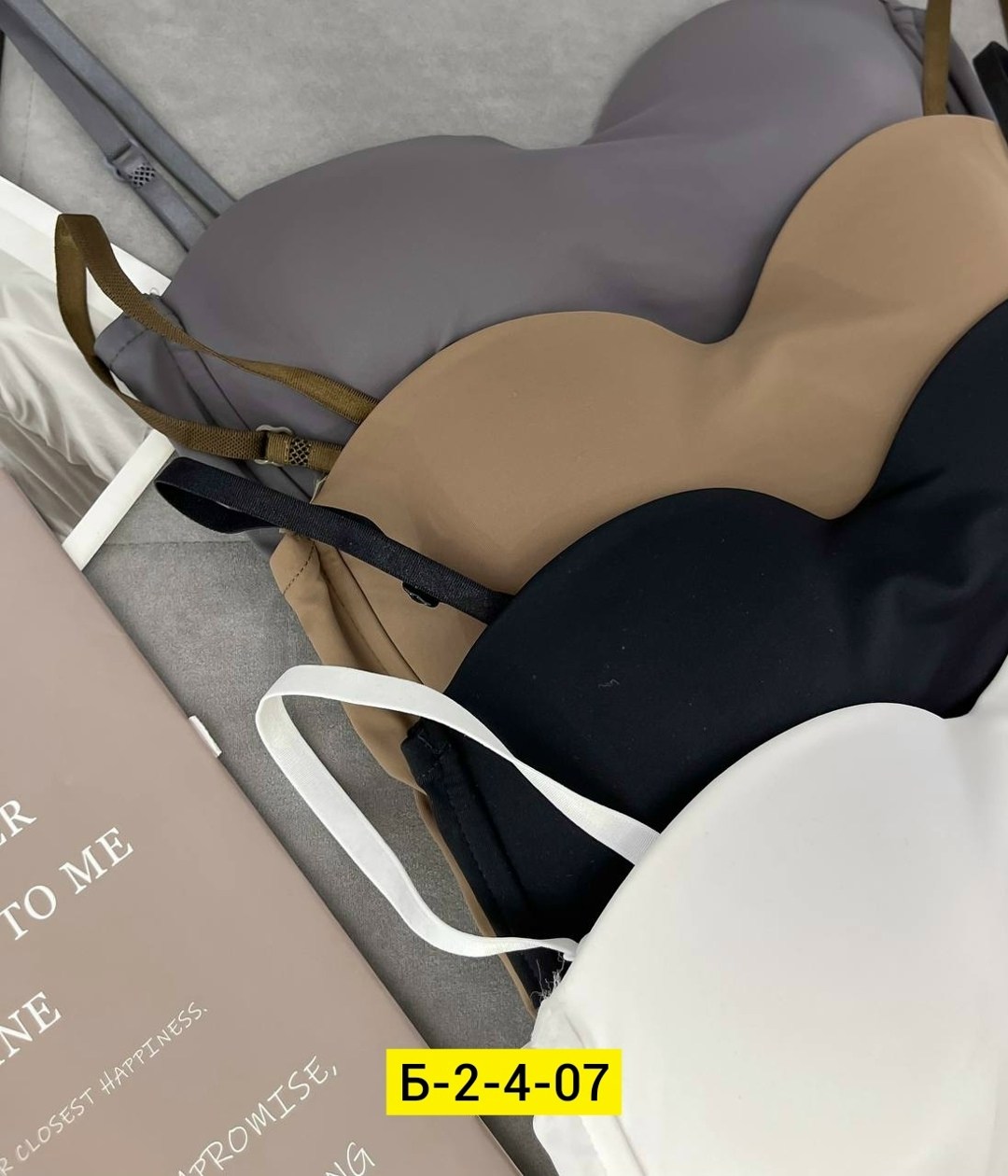 топ женский на бретелях,женские майки,кроп топ,топ женский,топик с чашками