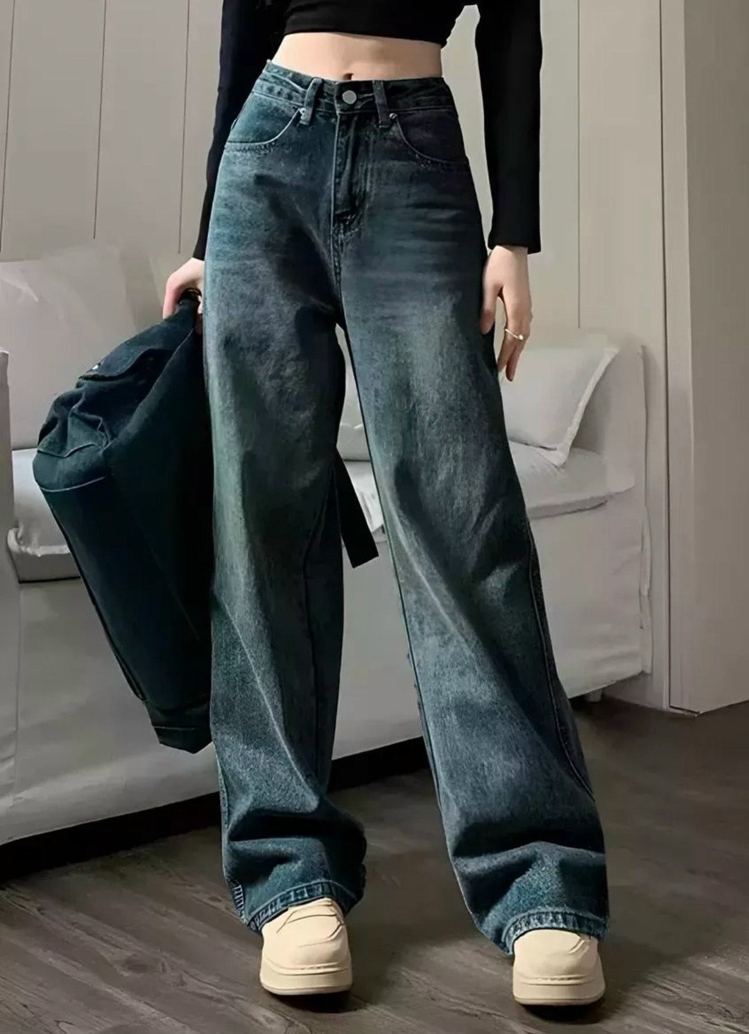 джинсы широкие,широкие женские джинсы,свободные широкие джинсы,джинсы женские с широкими штанинами,прямые широкие джинсы