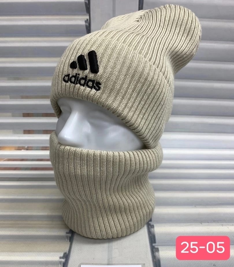 женская вязаная шапка,женские шапки,шапка для женщин,шапка прада женская,бини шапка