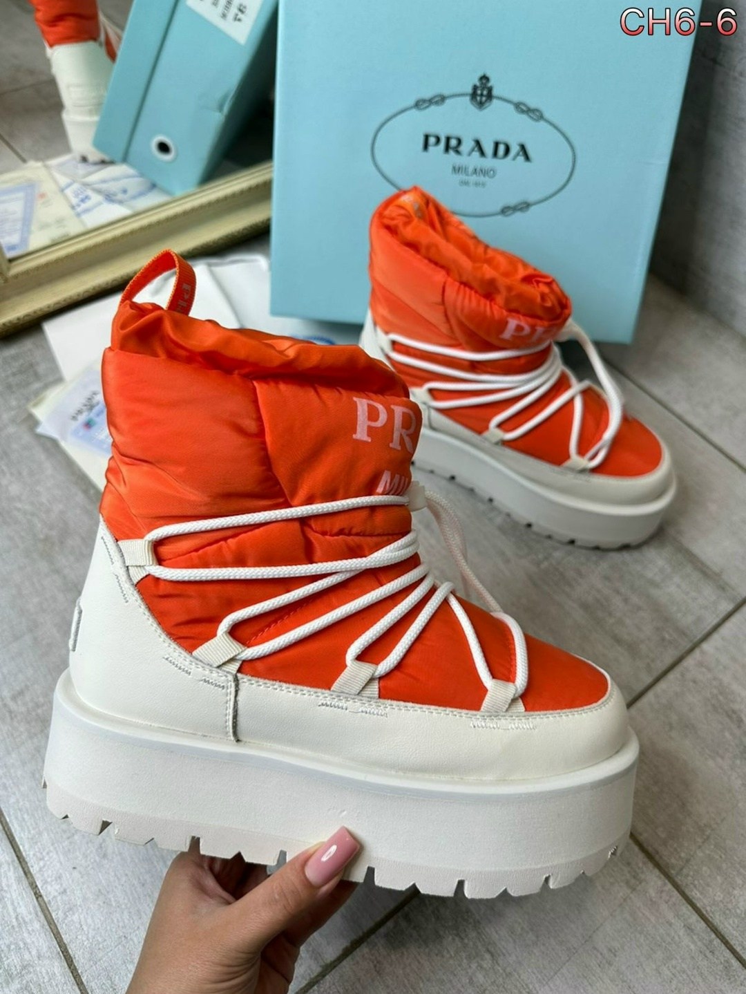 дутики prada,дутики прада женские,,ботинки зимние prada с натуральным мехом,дутики женские