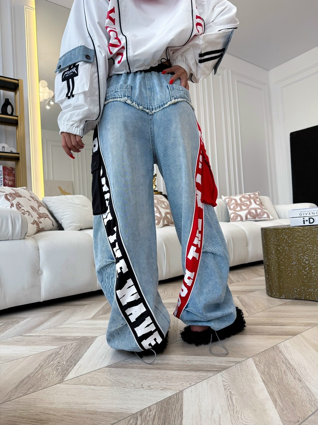 стильная куртка,куртка женская,спортивная мода,куртка модная,куртка