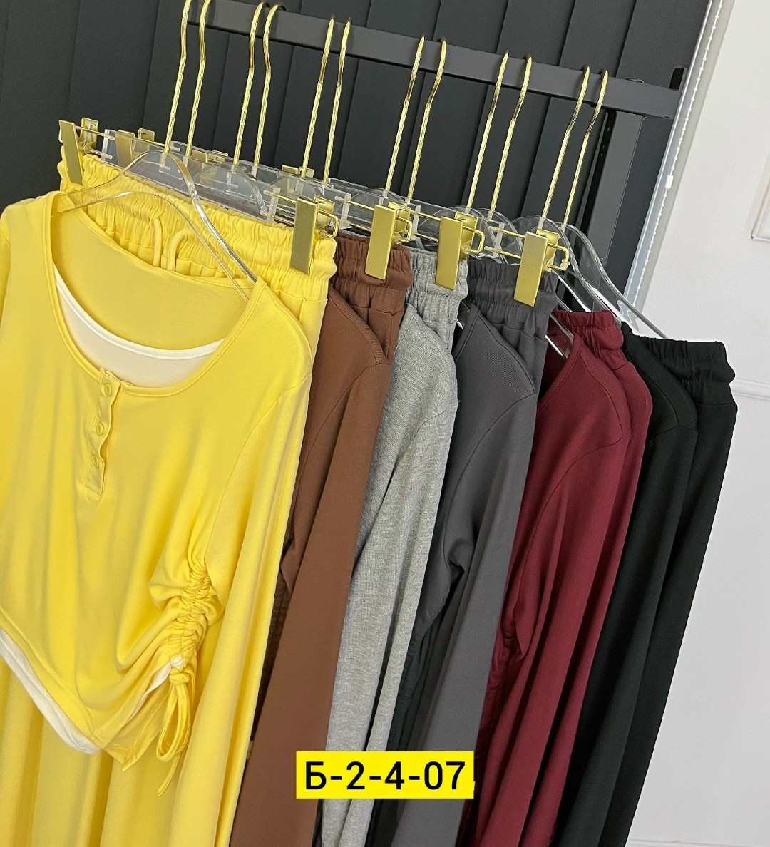 костюмы трикотажные,стильные женские костюмы,комплект костюм,костюм модный,костюм двойка трикотаж