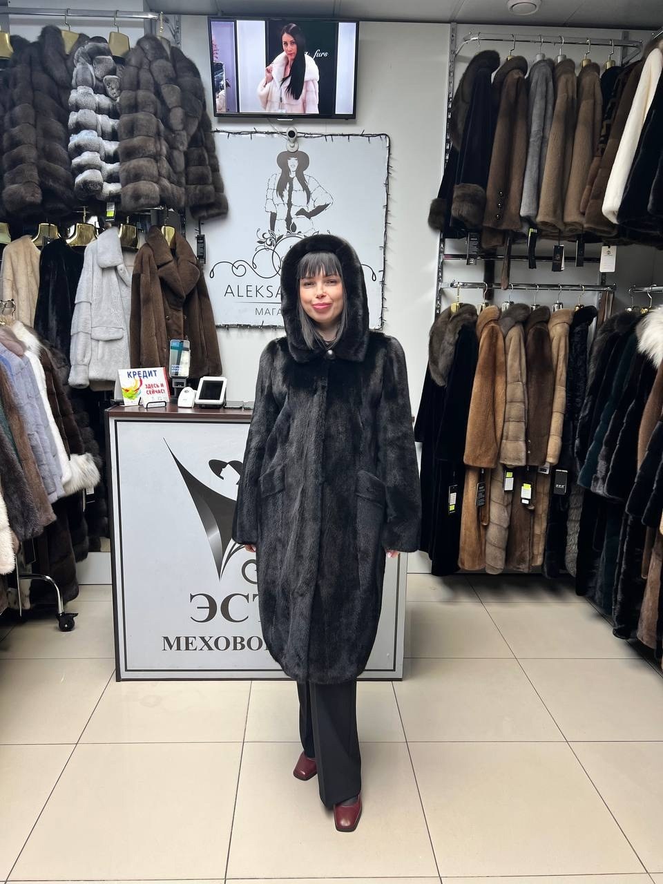 шуба норковая с капюшоном,шуба норковая,шуба из норки с капюшоном,шуба норка,шуба с капюшоном