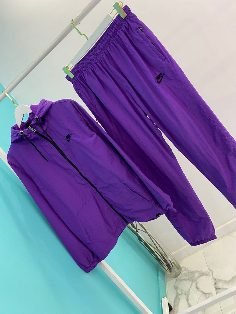 спортивные костюм,куртка фиолетовая,спортивная куртка,nike sportswear windrunner