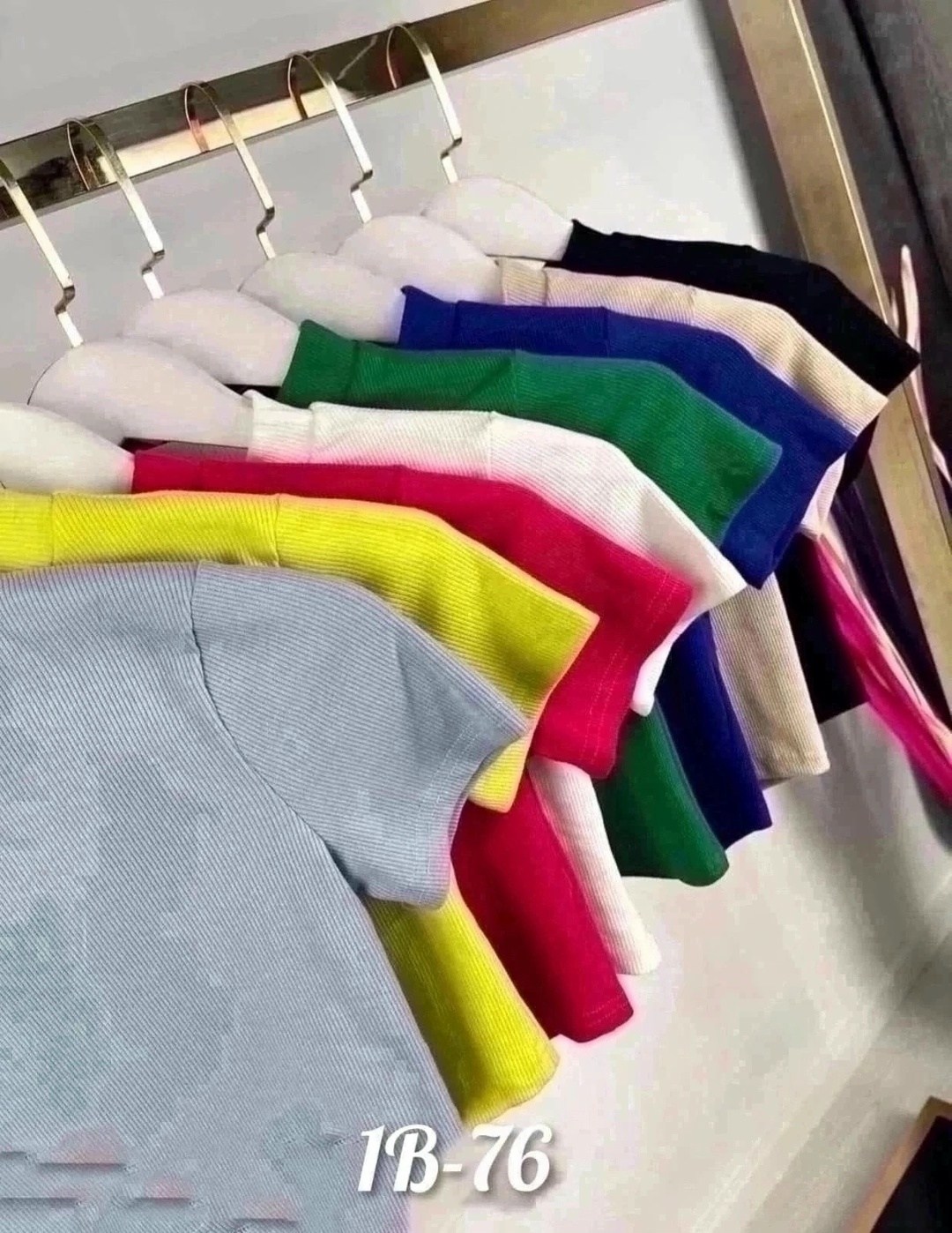 кроп топ,топ женский,женские майки,майка топик,женский кроп топ