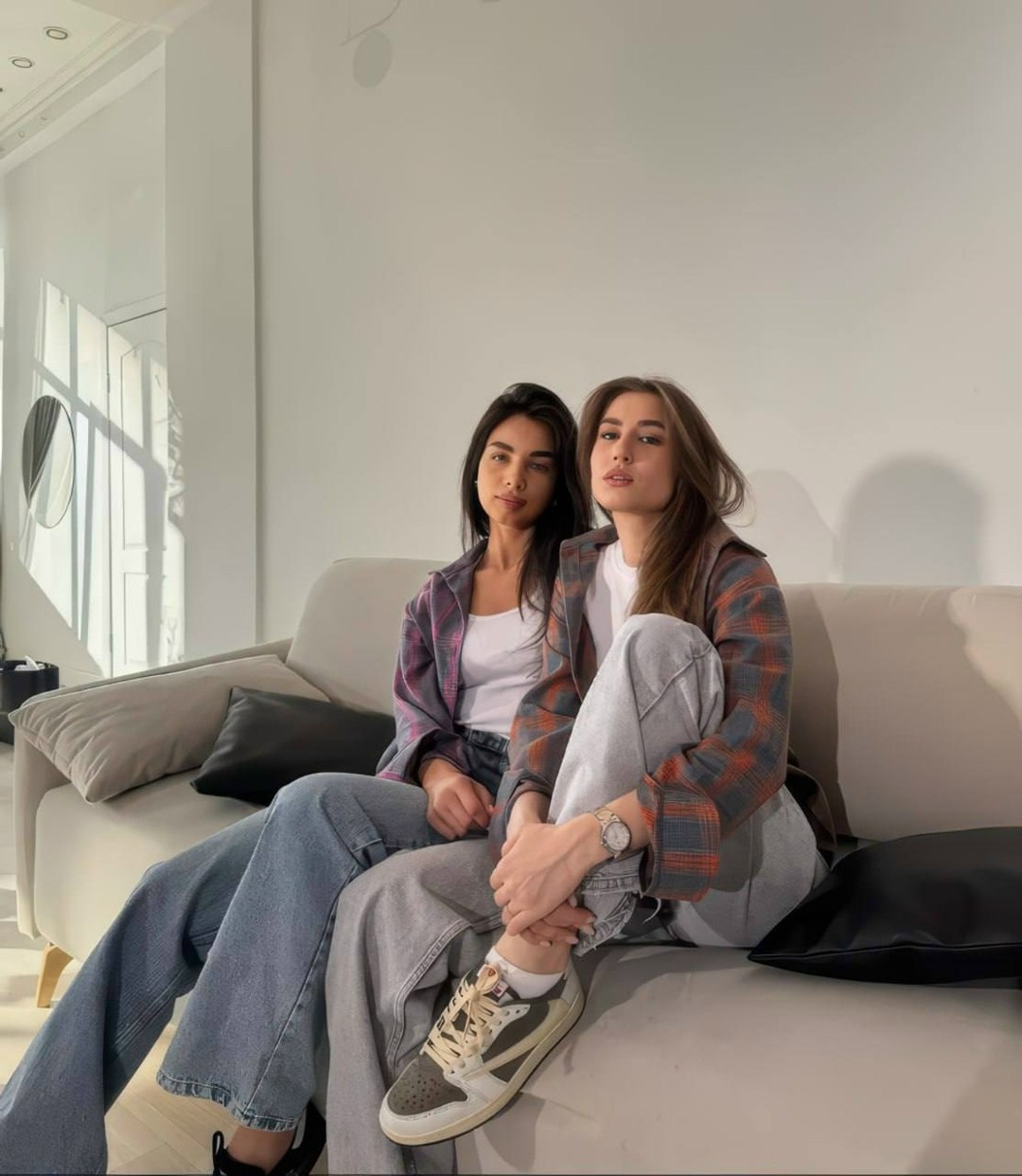 рубашка женская в клетку оверсайз,рубашка в клетку женская,базовая оверсайз рубашка,рубашка в клетку оверсайз удлиненная,рубашка в клетку