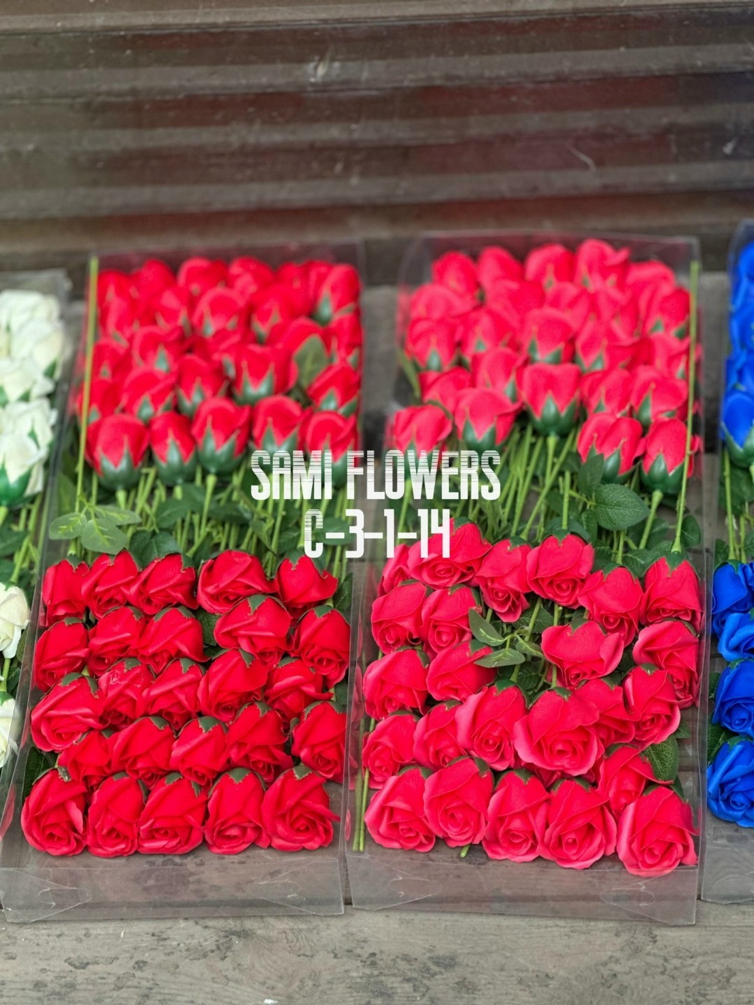 цветами,цвета тюльпанов,много тюльпанов,тюльпаны к 8 марта,цветочный базар