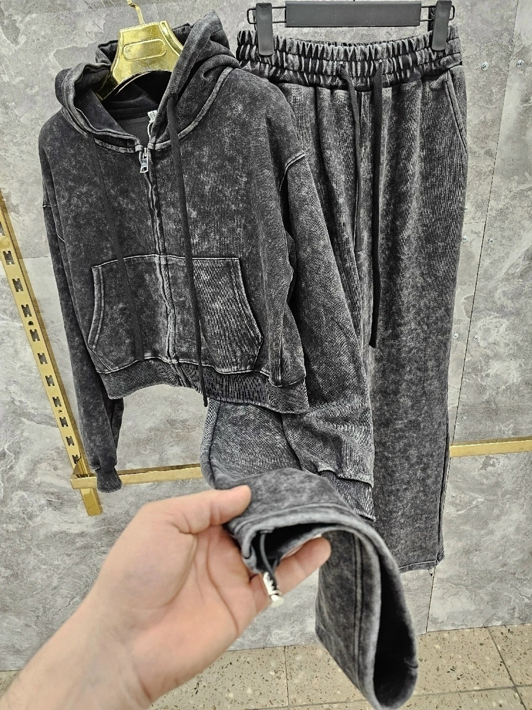 спортивные костюмы женские,cпортивный костюм велюровый,спортивный костюм трехнитка,спортивные костюм,костюмы двойки