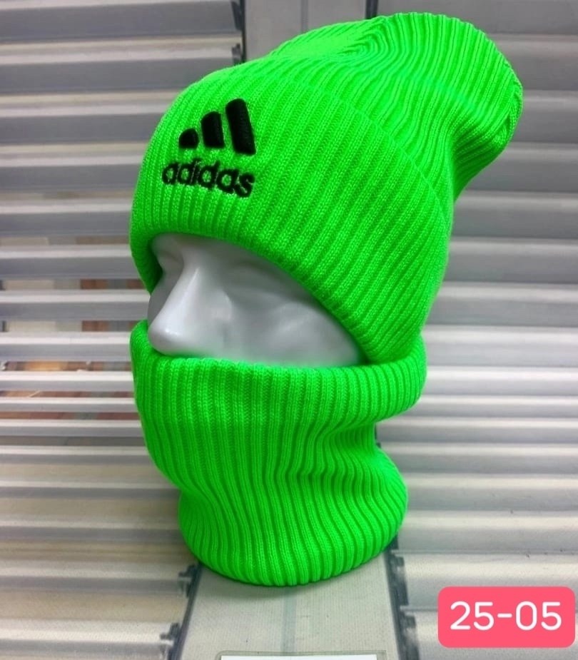 женская вязаная шапка,женские шапки,шапка для женщин,шапка прада женская,бини шапка