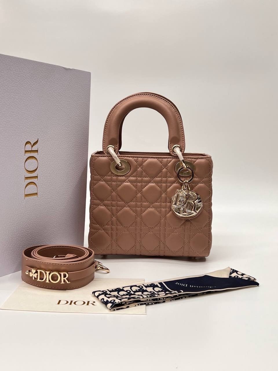 сумка диор,сумка dior,сумка lady dior,сумочка диор,сумка женская dior