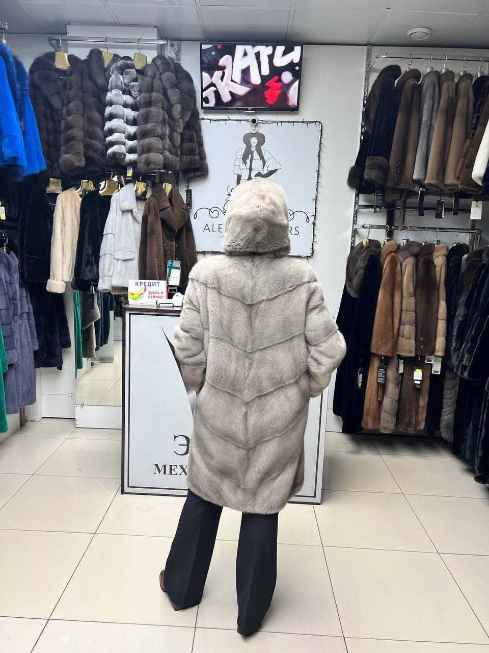 норковая шуба с капюшоном,шуба норка,норковая шуба,шуба норковая женская,норковая шуба кокон с капюшоном