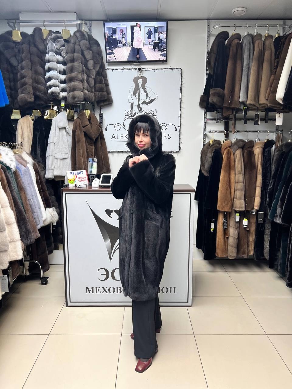 шуба норковая с капюшоном,шуба норковая,шуба из норки с капюшоном,шуба норка,шуба с капюшоном