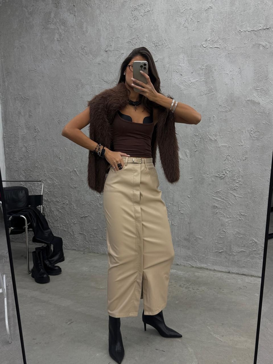 длинные юбки,юбка миди,юбка,юбка кожаная миди,юбка кожаная женская