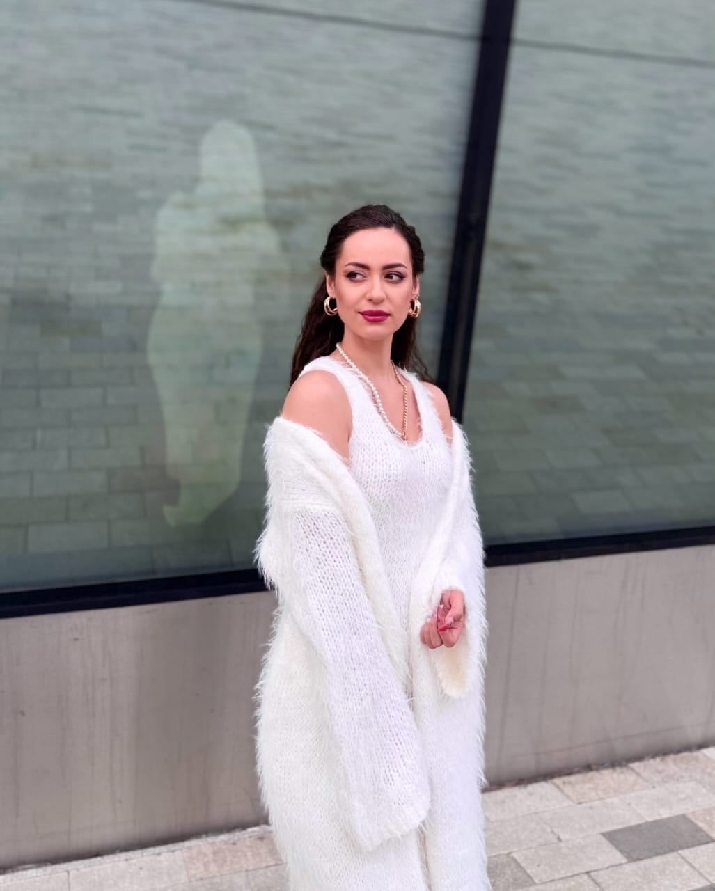 элегантные кардиганы,модные кардиганы,белый кардиган,кардиган вязаное,кардиган из ангоры