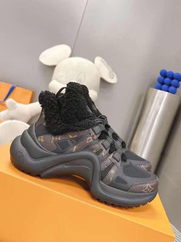 кроссовки louis vuitton,кроссовки женские louis vuitton,кроссовки lv,кроссовки луи виттон женские,кроссовки луи виттон