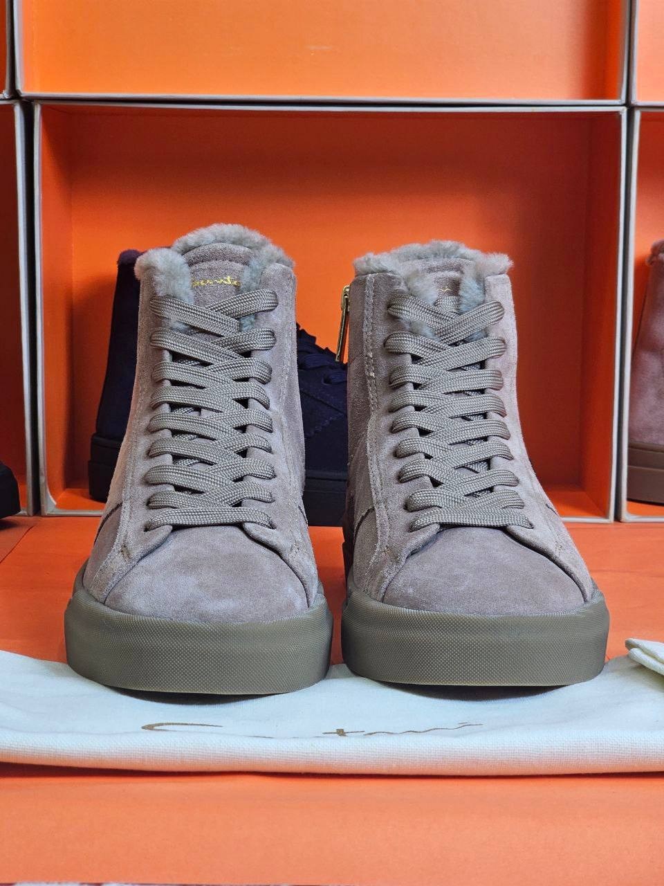 ,замшевые ботинки santoni,мужские ботинки с мехом,зимние ботинки,зимние кроссовки