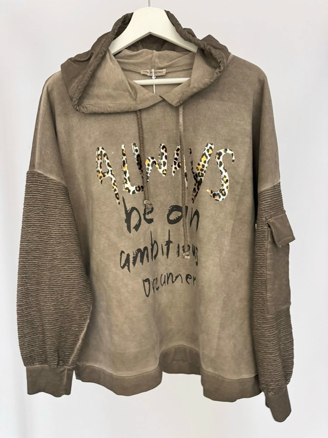 толстовки,толстовка в стиле,свитшот с капюшоном,свитшот и толстовка,одежда толстовка