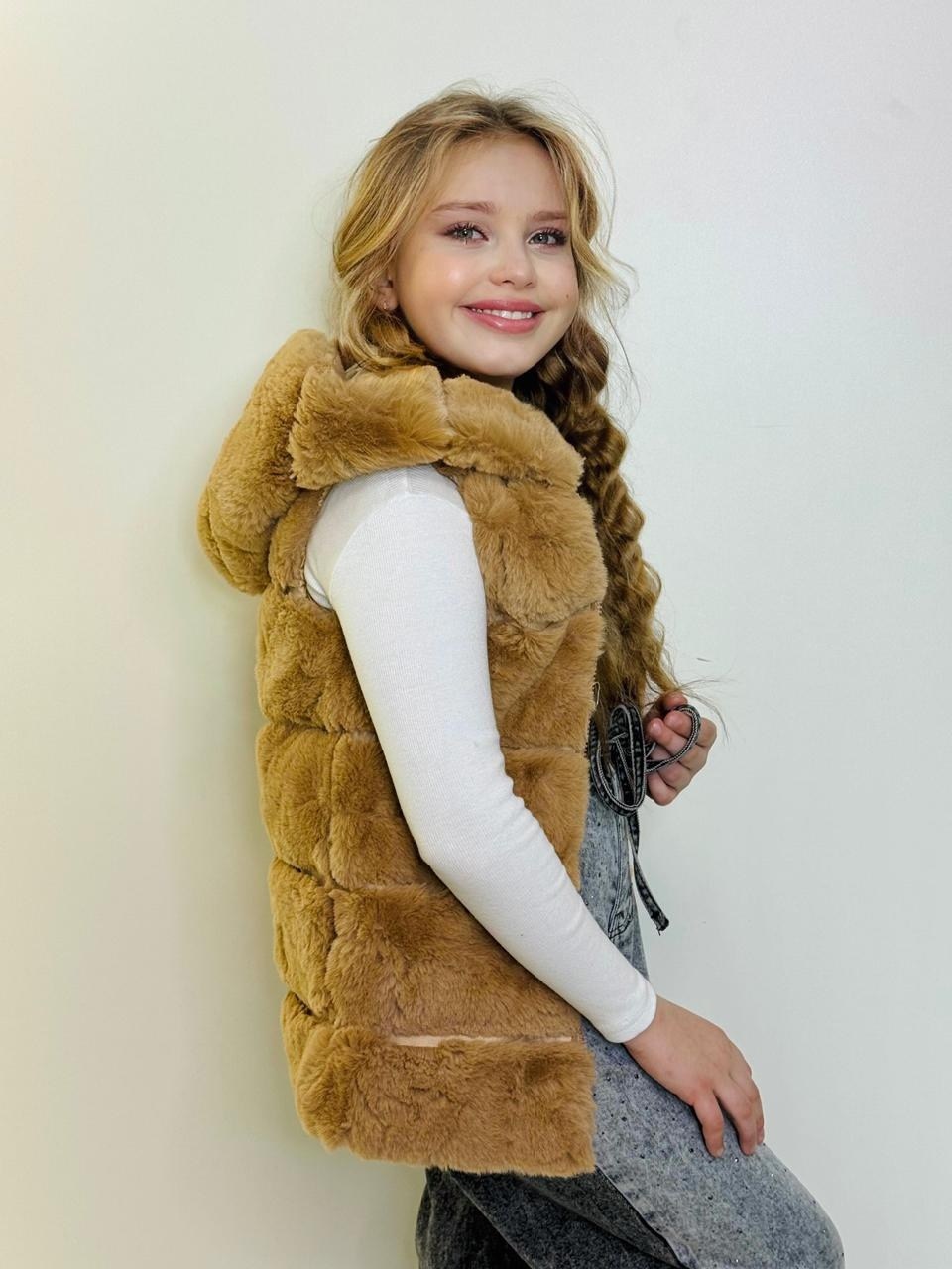 меховая жилет,меховая жилетка,жилет детский меховой,меховая жилетка для девочки,жилетка детская меховая