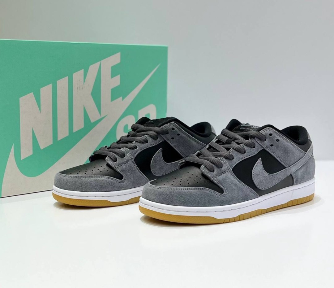 кроссовки nike dunk low sb,nike sb dunk low pro black,nike sb dunk low black and grey,nike sb dunk low dark grey,nike sb dunk low trd dark grey