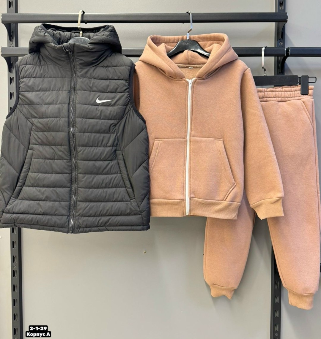 спортивный костюм тройка с жилеткой,костюм на флисе,костюм тройка,костюмы спортивные для мальчика,спортивные костюмы на флисе