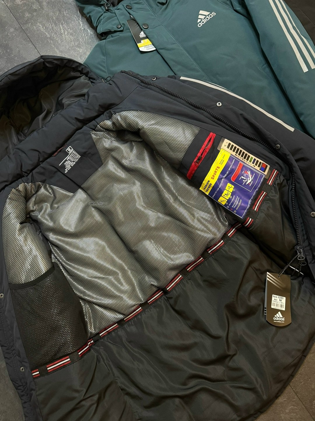 куртка зимняя мужская adidas,зимняя куртка adidas,куртка адидас мужская зимняя синяя с капюшоном f95339,куртка демисезонная adidas,мужская куртка adidas