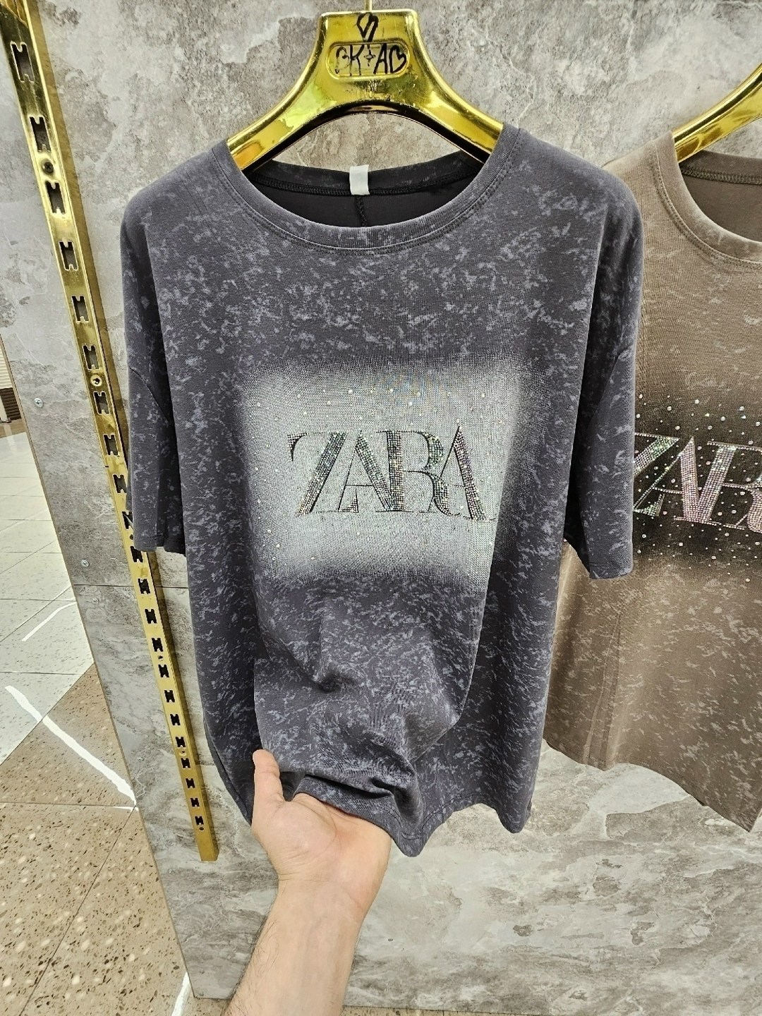 женская футболка,,женская кофта,модная одежда