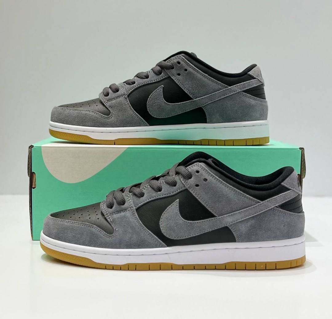 кроссовки nike dunk low sb,nike sb dunk low pro black,nike sb dunk low black and grey,nike sb dunk low dark grey,nike sb dunk low trd dark grey