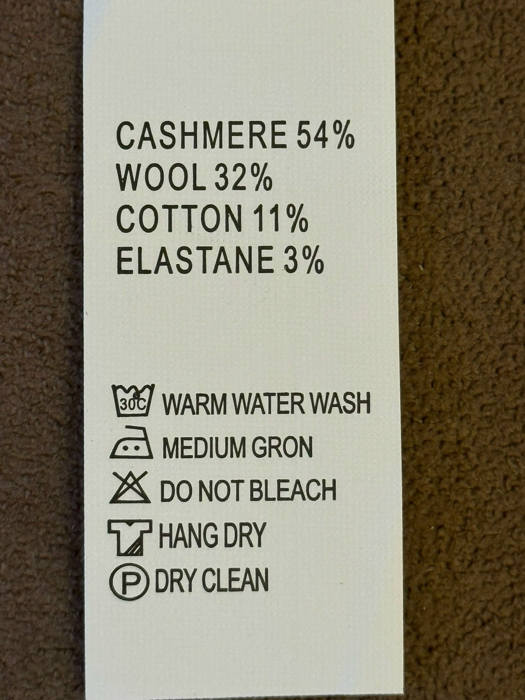 трикотажные костюмы,костюм fendi,костюм модный,костюм диор женский спортивный оригинал,спортивные костюмы женские