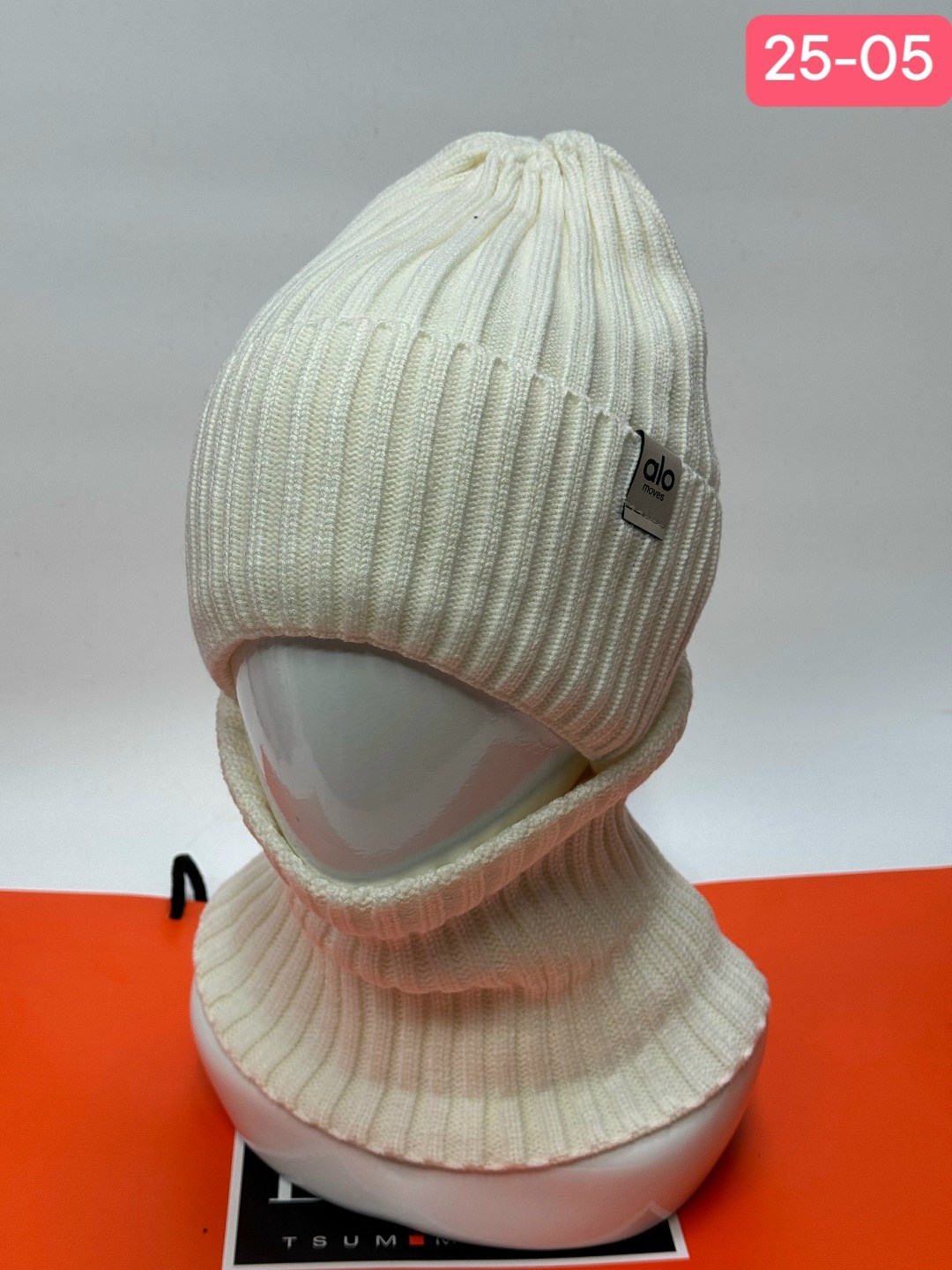 комплект шапка и снуд,шапка и снуд,комплект шапка и снуд женская зимняя,комплект шапка и снуд на флисе,комплект мужская шапка и снуд