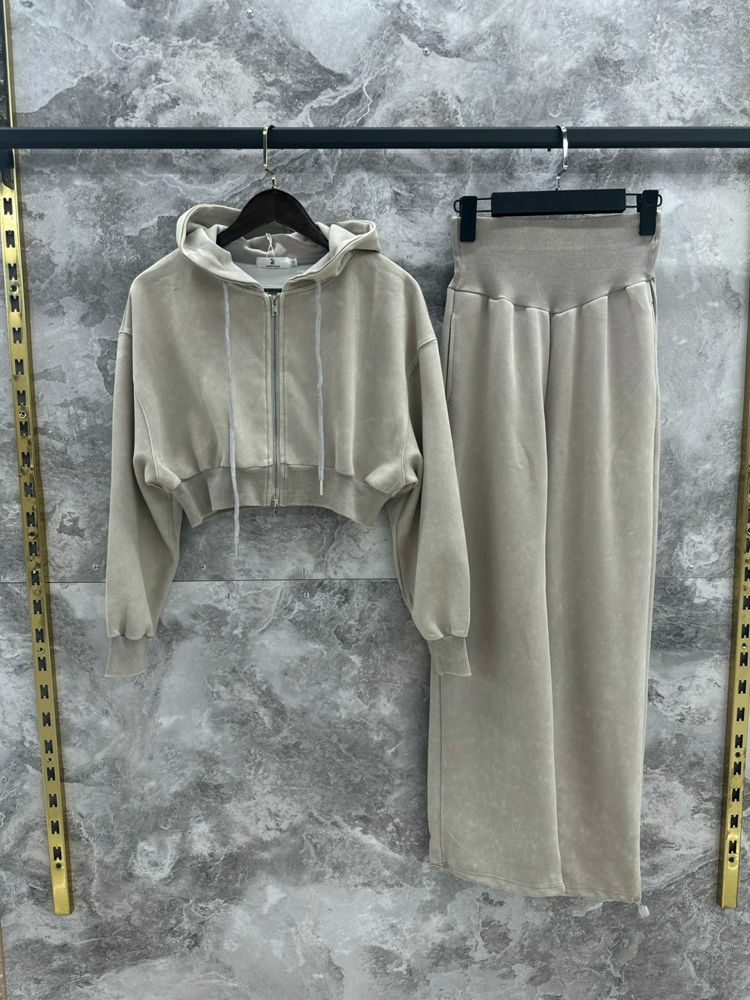 велюровый спортивный костюм женски,костюм велюровый двойка,костюмы спортивные велюровые,женские костюмы спортивные,костюм велюровый