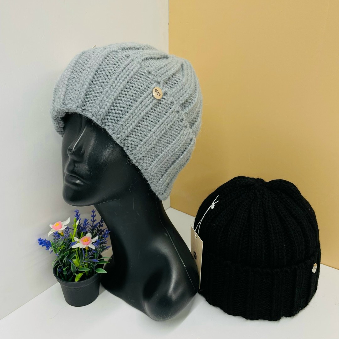 шапка женская,шапка для женщин,женская вязаная шапка,шапка,шапка бини