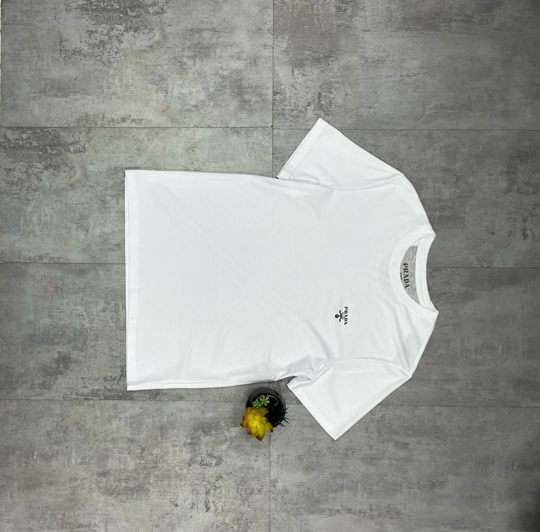 футболка,футболка prada,футболки для мужчин,мужская футболка