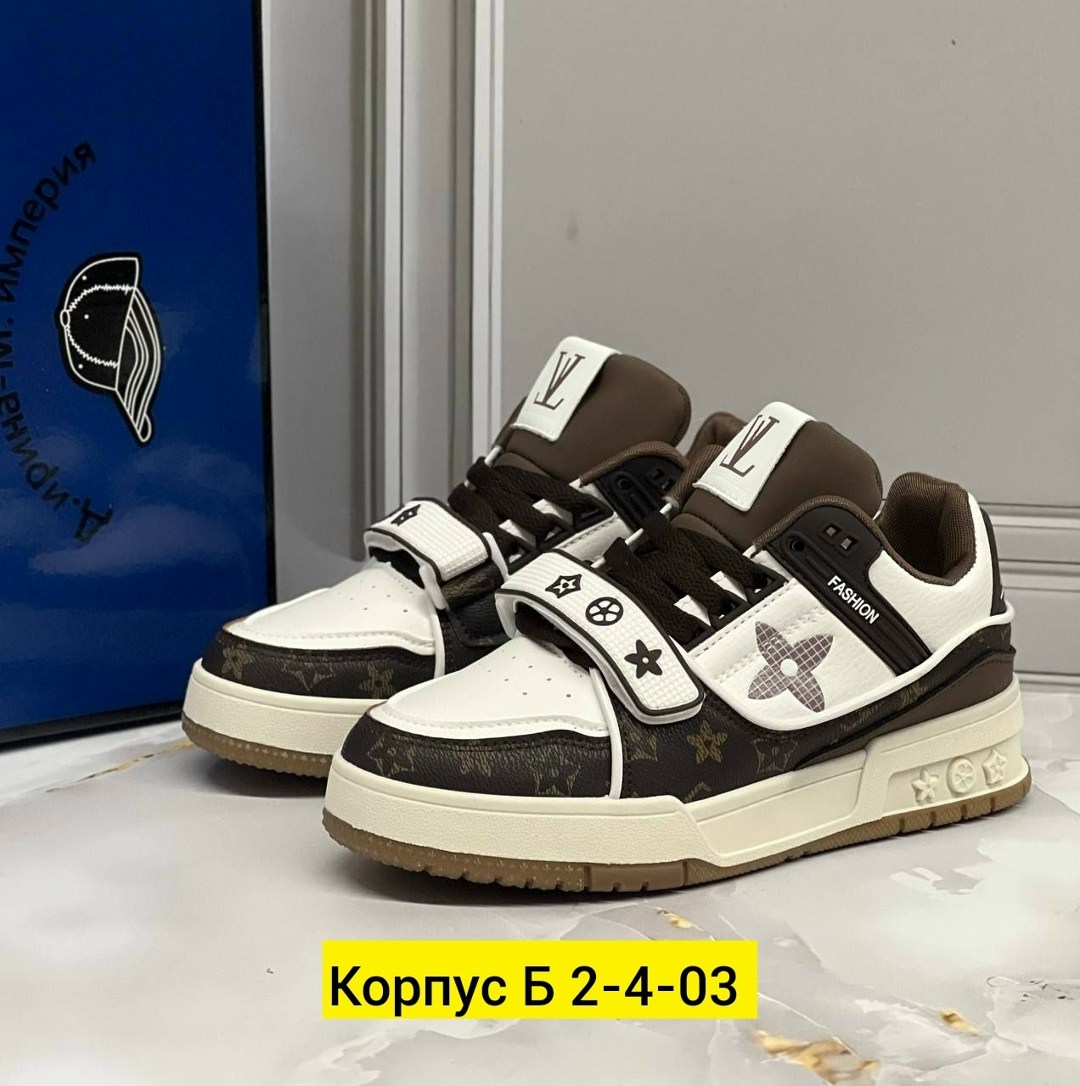 ,женские кроссовки,спортивная ,мужская  кроссовки,мужские кроссовки