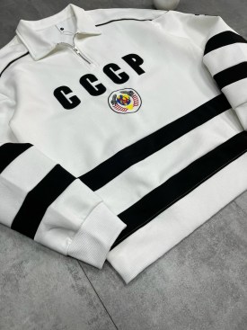 Свитер