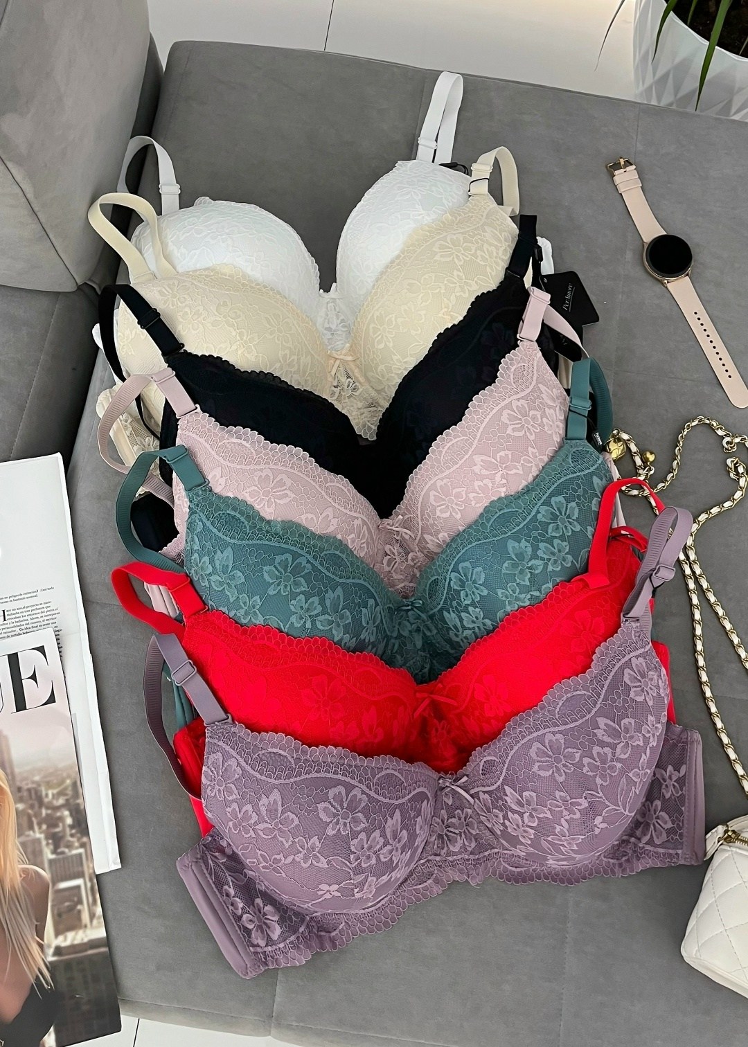 комплект нижнего белья,женский комплект нижнего белья,женская нижнее белье,комплект нижнего белья кружевного,комплект нижнего белья красивый