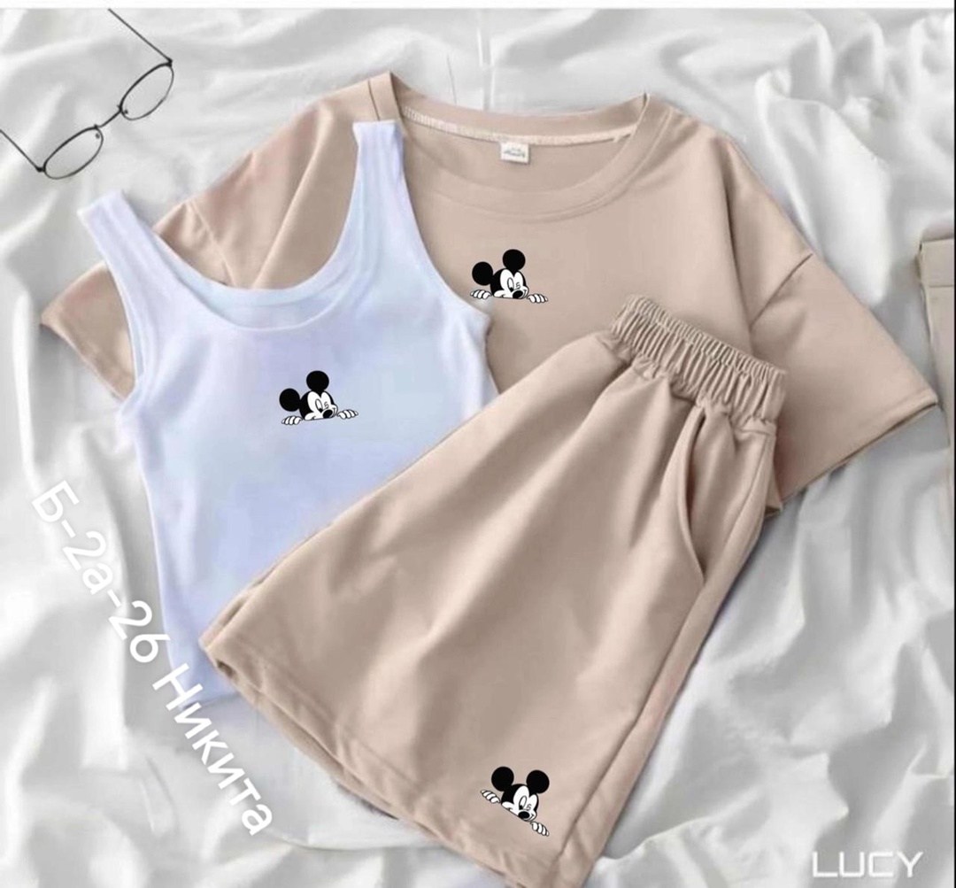 одежда спортивная,,костюмы женские,спортивные костюм