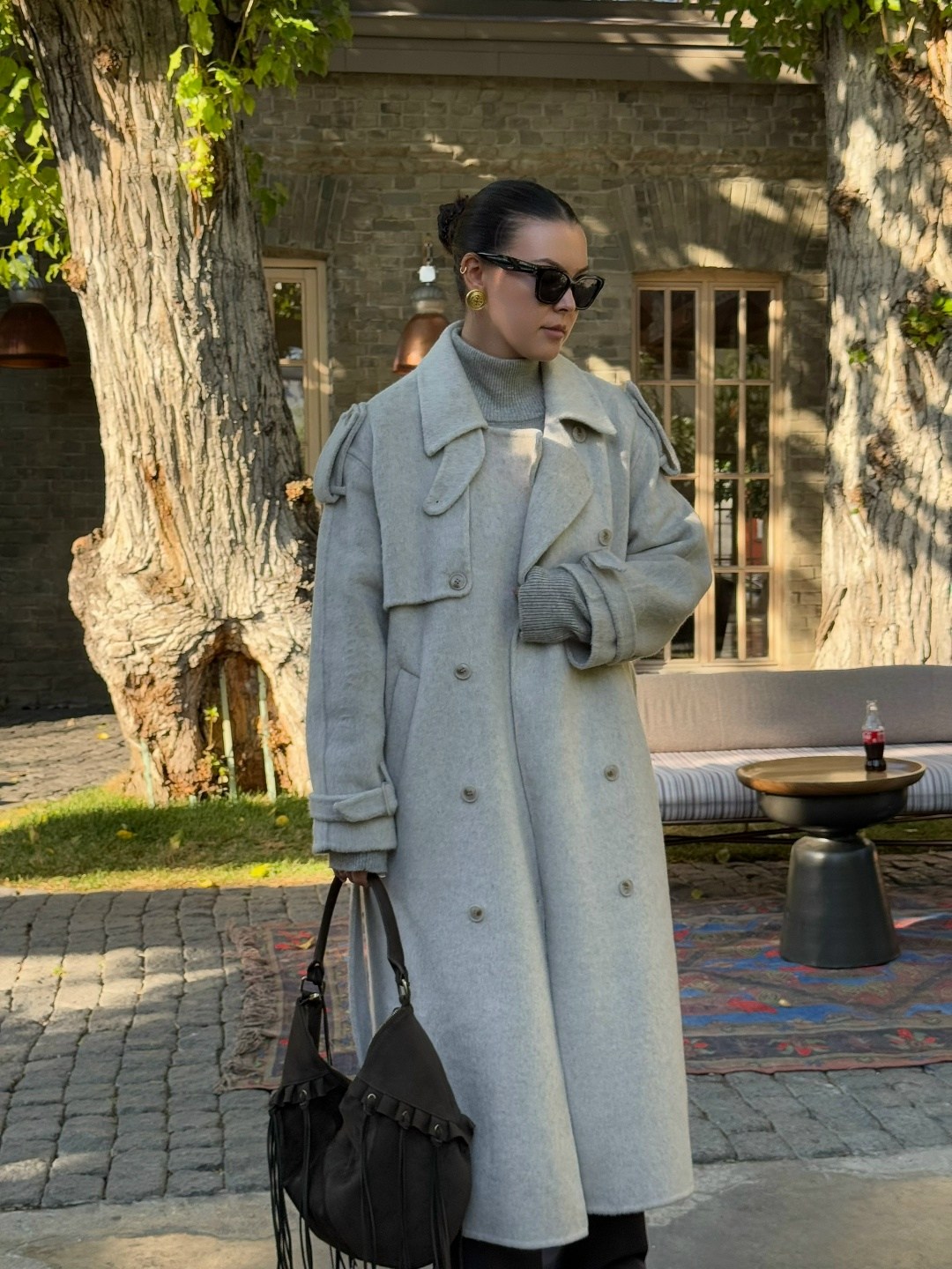 пальто женское оверсайз,пальто модное,стильное пальто,серое пальто,пальто оверсайз