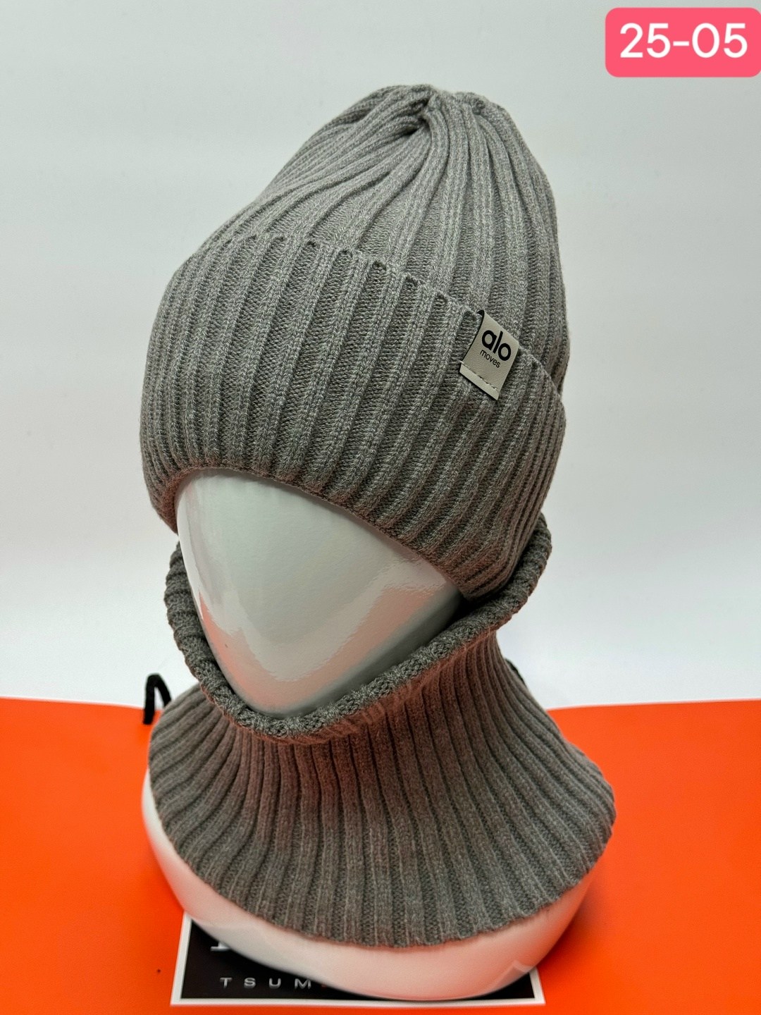 комплект шапка и снуд,шапка и снуд,комплект шапка и снуд женская зимняя,комплект шапка и снуд на флисе,комплект мужская шапка и снуд